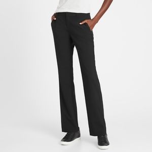 BRAND NEW in package Banana Republic Dress Pants. SIZE 6